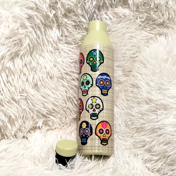 Sugar Skulls - 750ml Bottle - Picture 6 of 6